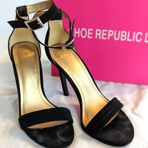 Shoe Republic Black Emily Style Ankle Strap Heels Size 7